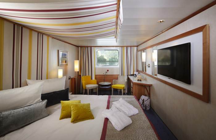 A-ROSA, DONNA, Cabin Cat A.jpg